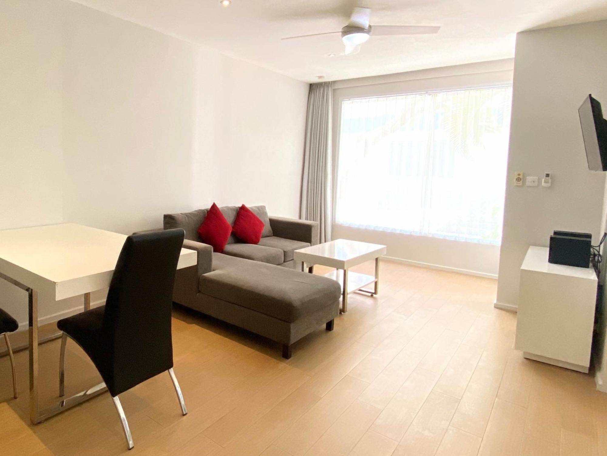 Coast Boutique Hotel Кута Экстерьер фото
